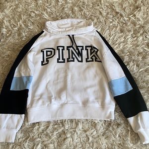 Vs pink sweatshirt size small